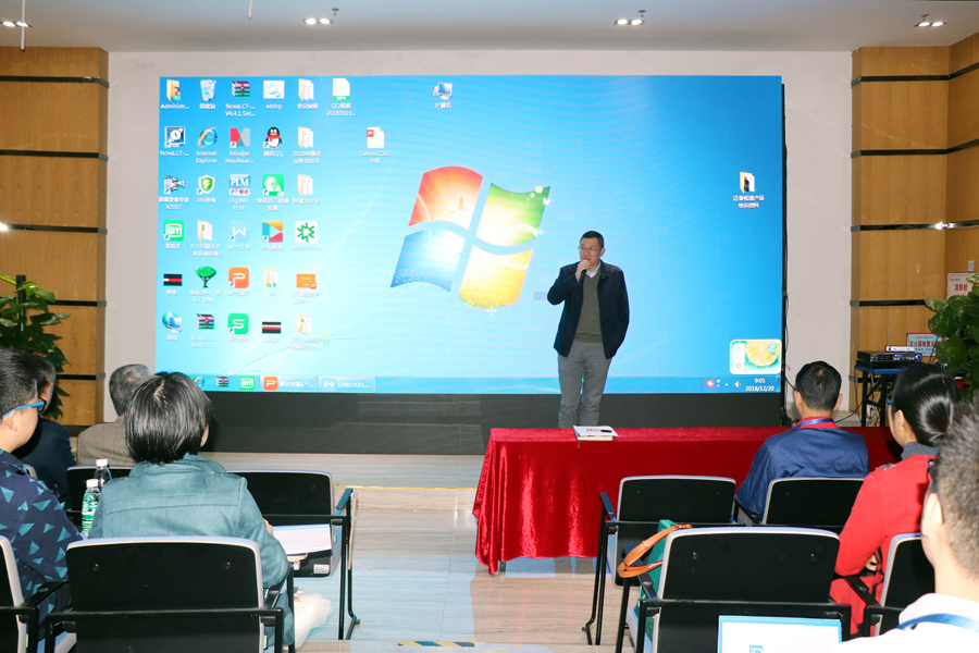 深圳市KS体育光电有限公司-许董讲话.jpg